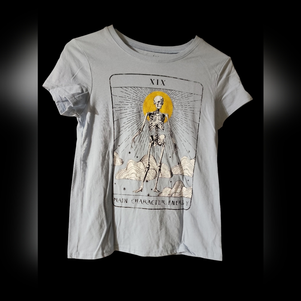 XS Graphic Tee